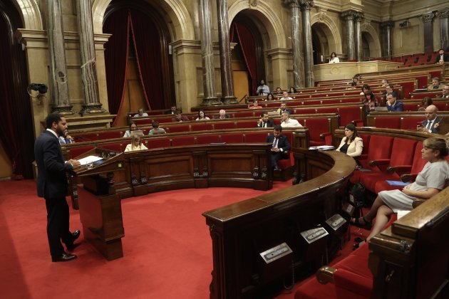 Debat politica general VOX Garriga hemicicle vuit / Foto: Montse Giralt