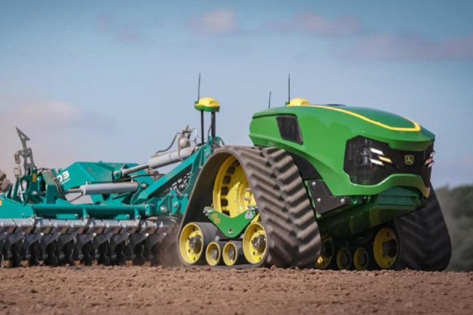 Hasta John Deere se apunta a la revolución del litio y quiere robotizar la agricultura