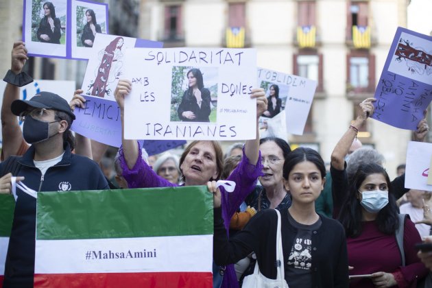 Protesta Barcelona Iran / Foto: EFE Protesta Barcelona Iran / Foto: EFE