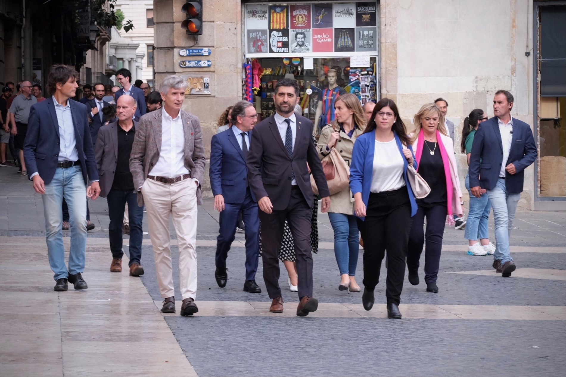 La juez corrige la dispersión y envía a los consellers Estremera y las conselleres a Meco