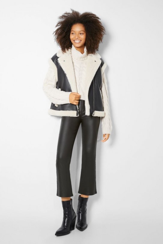 Pantalón de Bershka Pantalón de Bershka