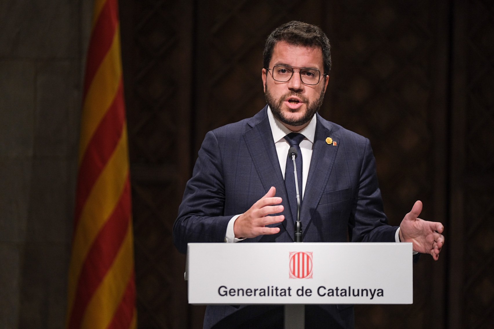 Aragonès destituye a Puigneró por no haberlo informado sobre la cuestión de confianza