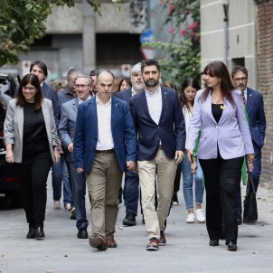 Jordi Turull, Laura Borràs i membres de Junts entren a la l'executiva Montse Giralt II
