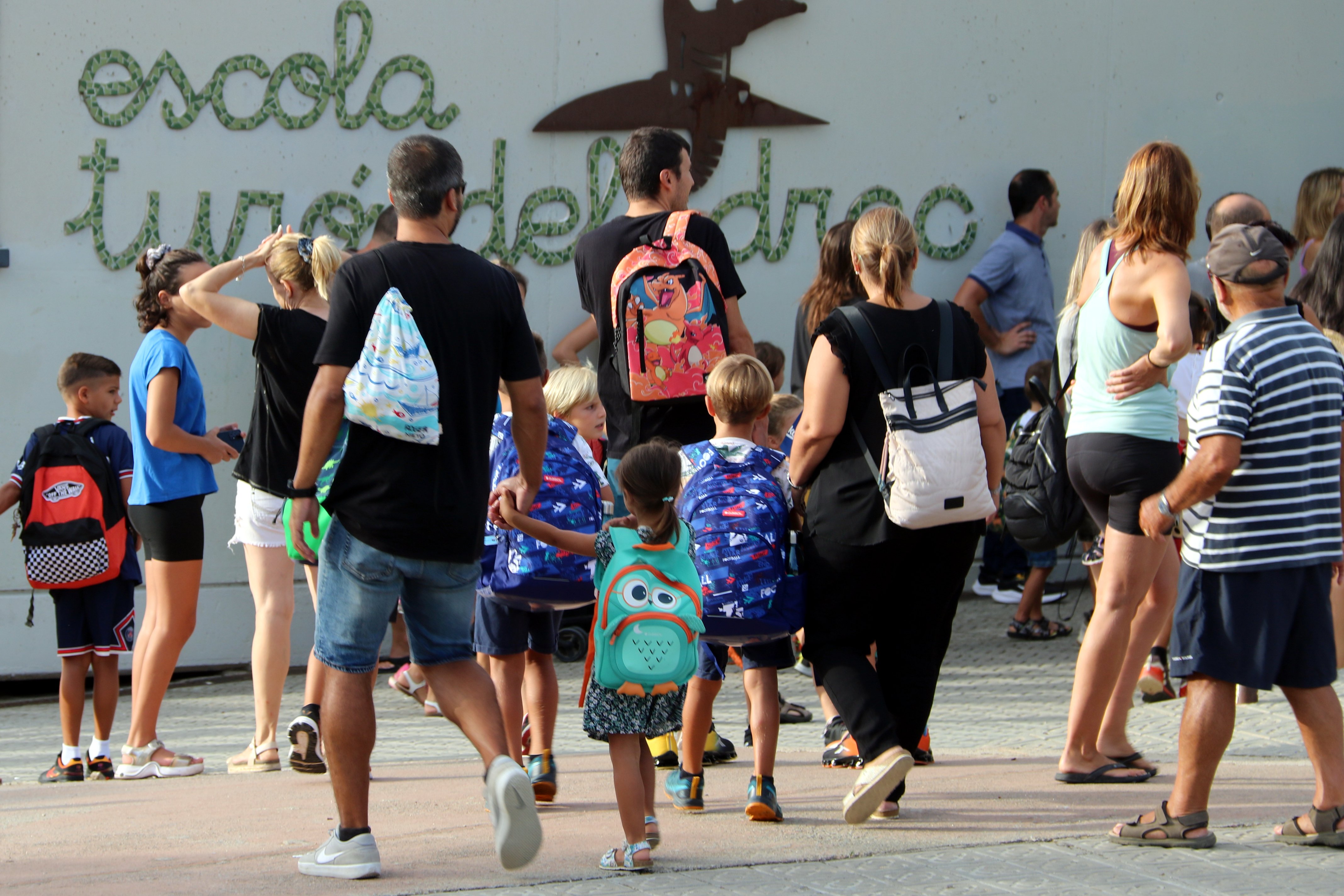 El Constitucional impedeix que Òmnium es personi en el cas del 25% de castellà a l’escola