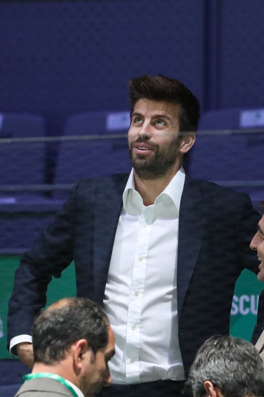 Gerard Piqué mira al cielo GTRES Gerard Piqué mira al cielo GTRES