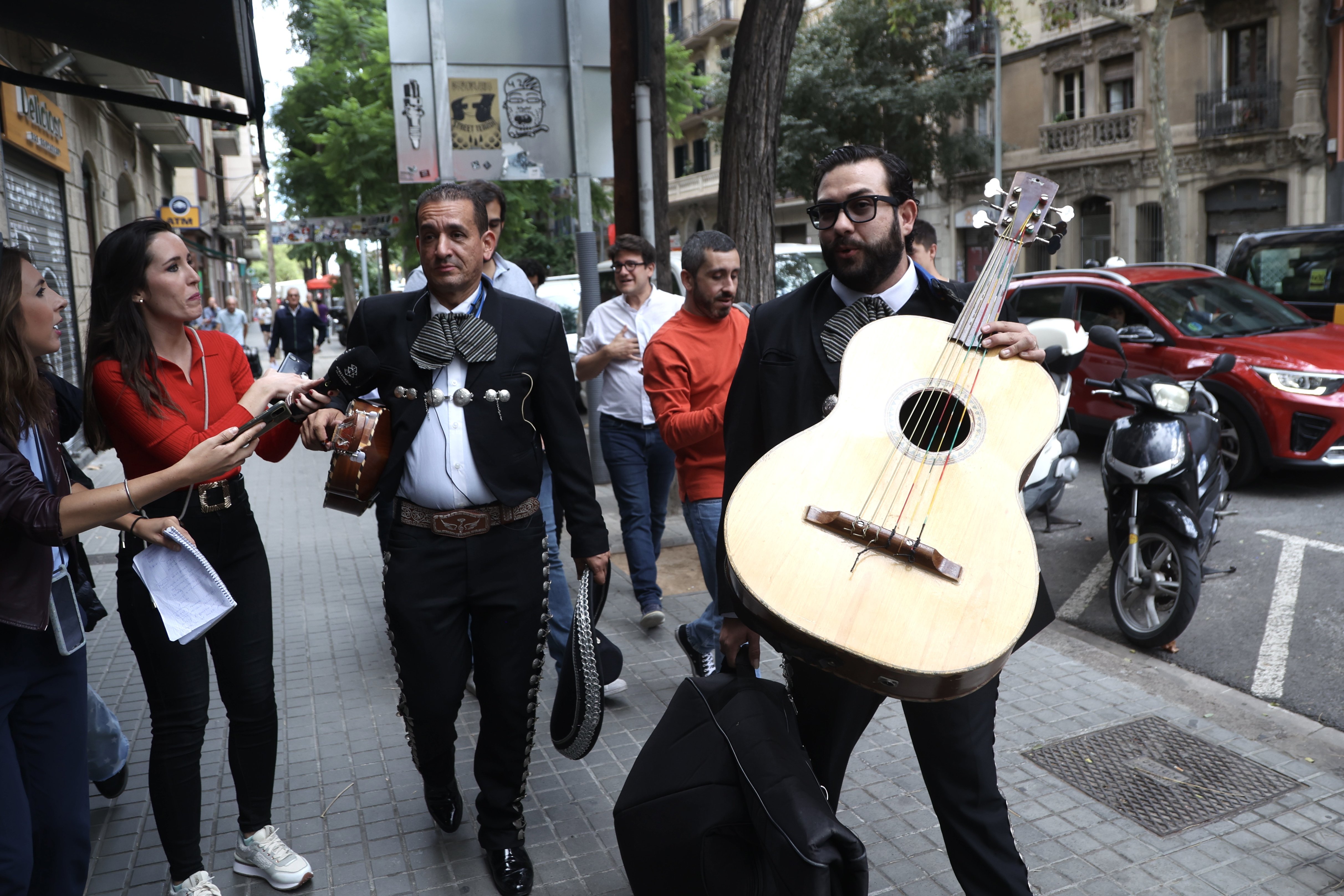 Mariachis executiva Junts crisi Govern / Montse Giralt Mariachis executiva Junts crisi Govern / Montse Giralt