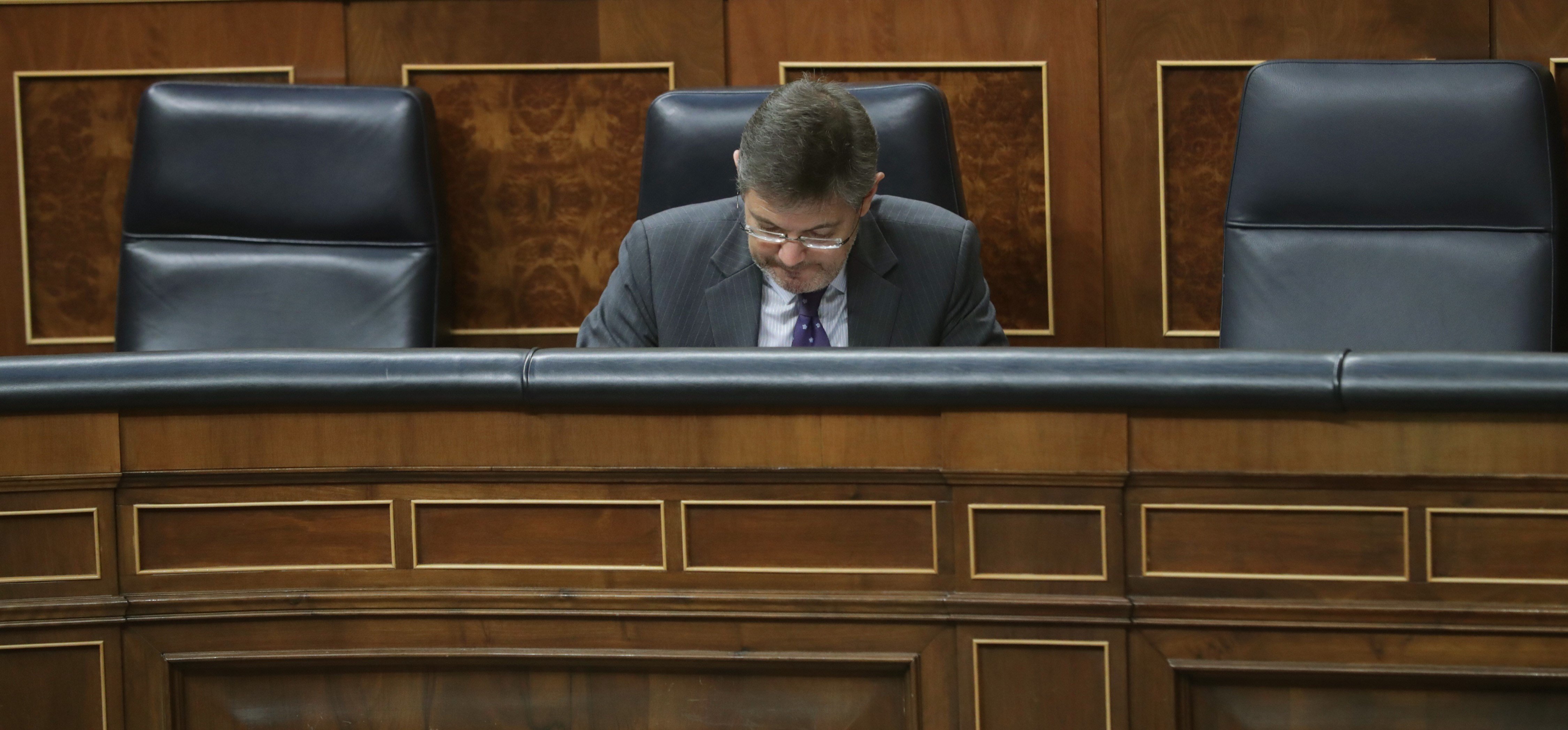 Absentisme al Congrés: del govern del PP, només Catalá hi va ser tot el ple