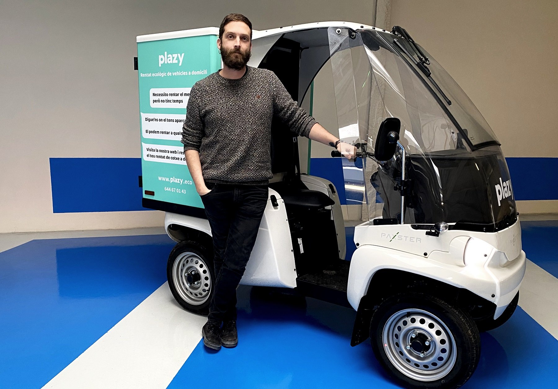 Plazy o cómo lavar el coche con tan sólo una lata de refresco