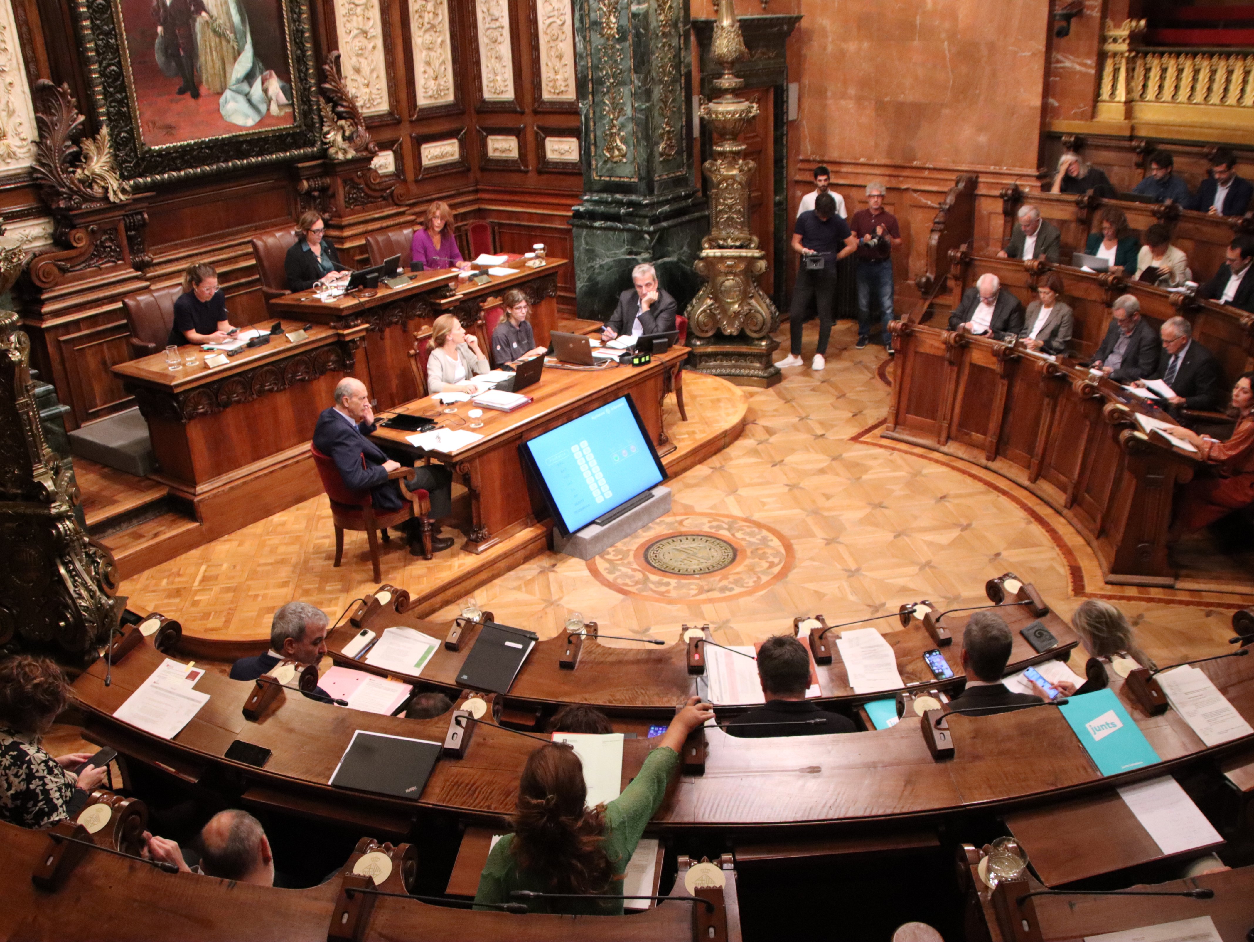Barcelona impone la licencia por derribos para evitar más pérdidas patrimoniales