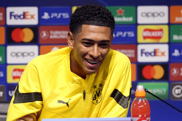 Jude Bellingham Borussia Dortmund / Foto: Barrington Coombs Jude Bellingham Borussia Dortmund / Foto: Barrington Coombs