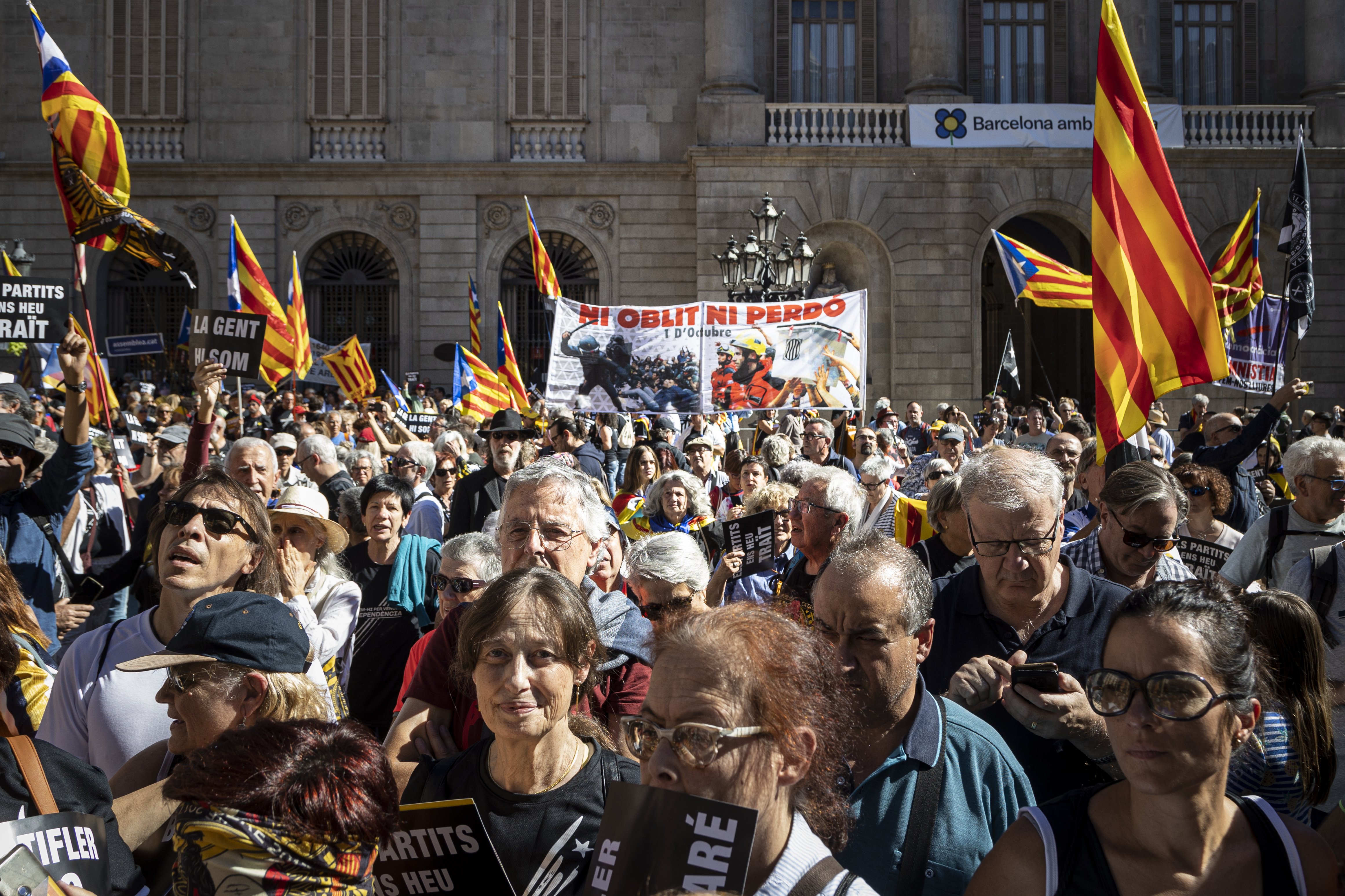 Las mejores fotos de la manifestación del 1 de octubre 2022