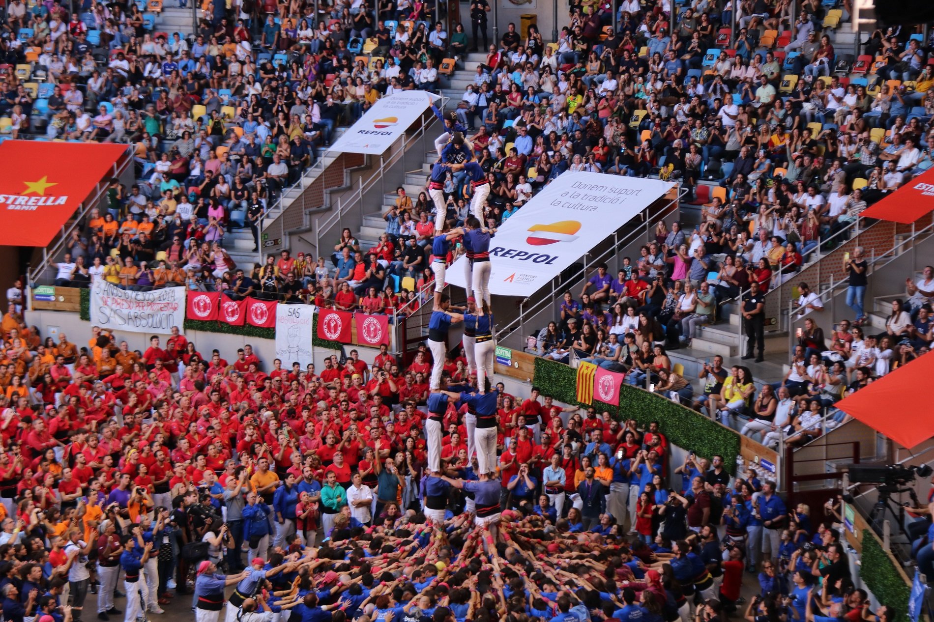 Los Castellers de la Vila de Gràcia ganan la segunda jornada del concurso de Castells en Tarragona