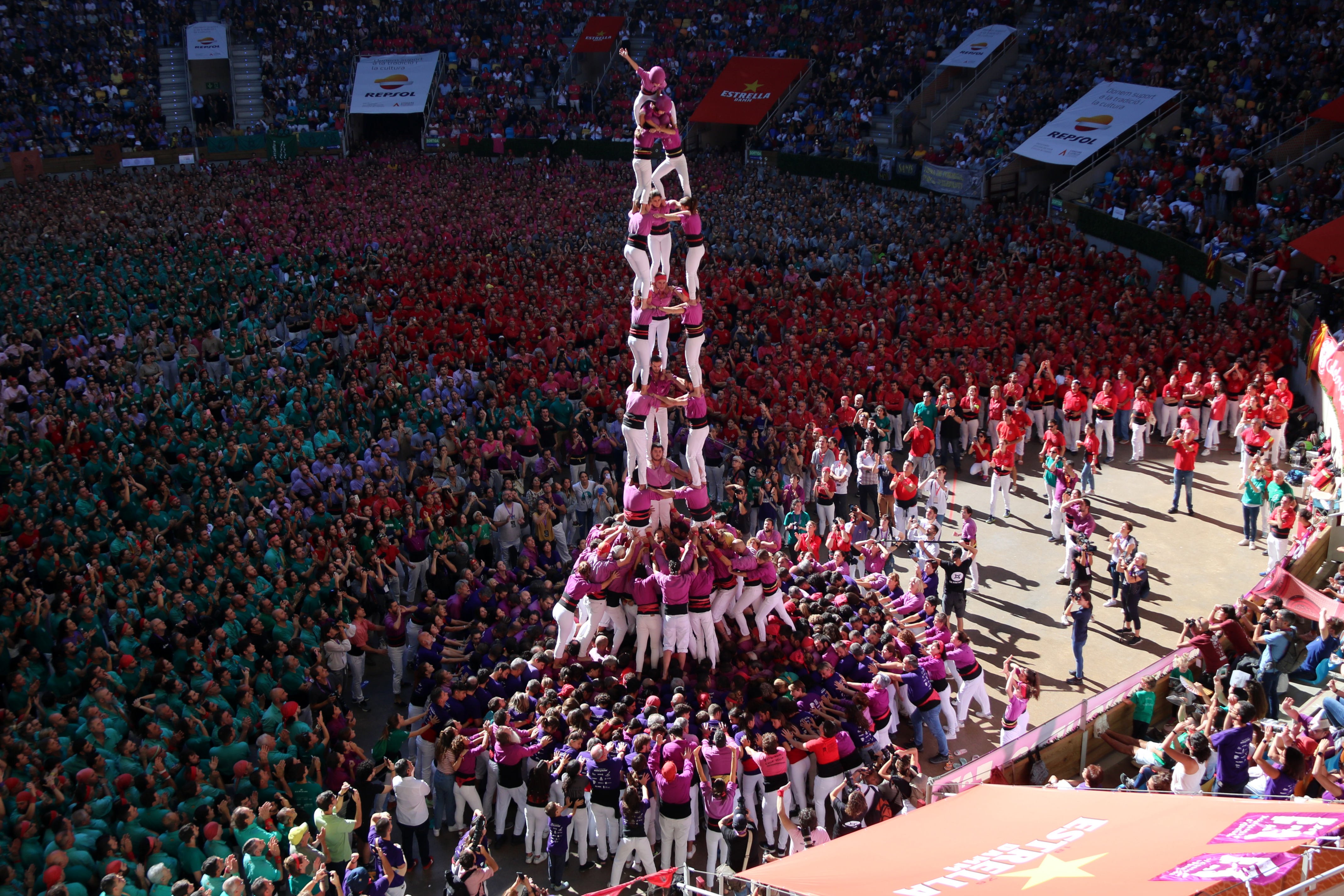 3 de 9 amb Folre Moixingangers d'Igualada Concurs de castells 2022 ACN 3 de 9 amb Folre Moixingangers d'Igualada Concurs de castells 2022 ACN