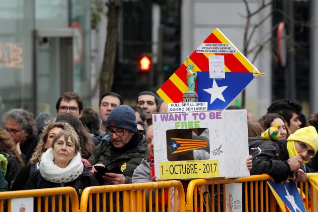Apoyo|Soporte declaración boya exterior Supremo / Efe
