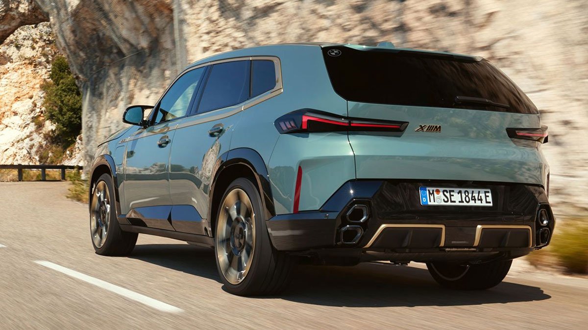 BMW inventa panells solars en els vidres per carregar el cotxe