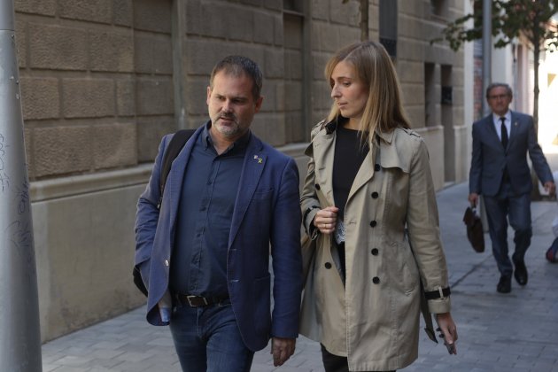 Seu Junts Alsina sortida reunio executiva / Foto: Montse Giralt Seu Junts Alsina sortida reunio executiva / Foto: Montse Giralt