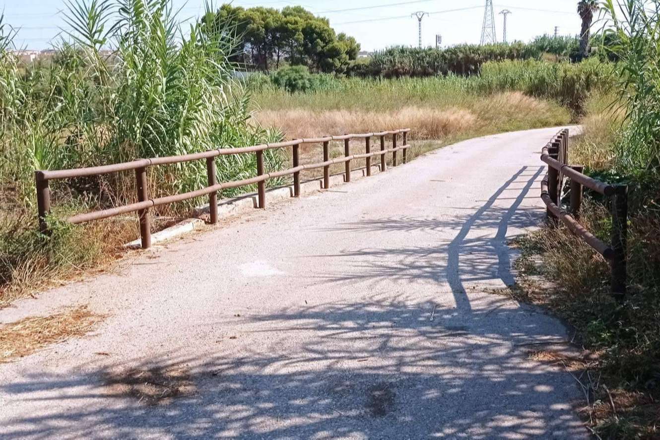 Plástico reciclado para fabricar vallas con sello valenciano