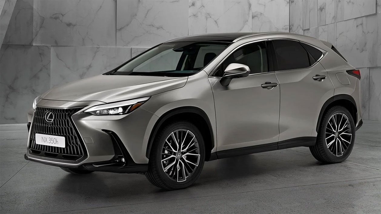 Ojo con el Lexus NX porque ha ocurrido lo que nadie esperaba