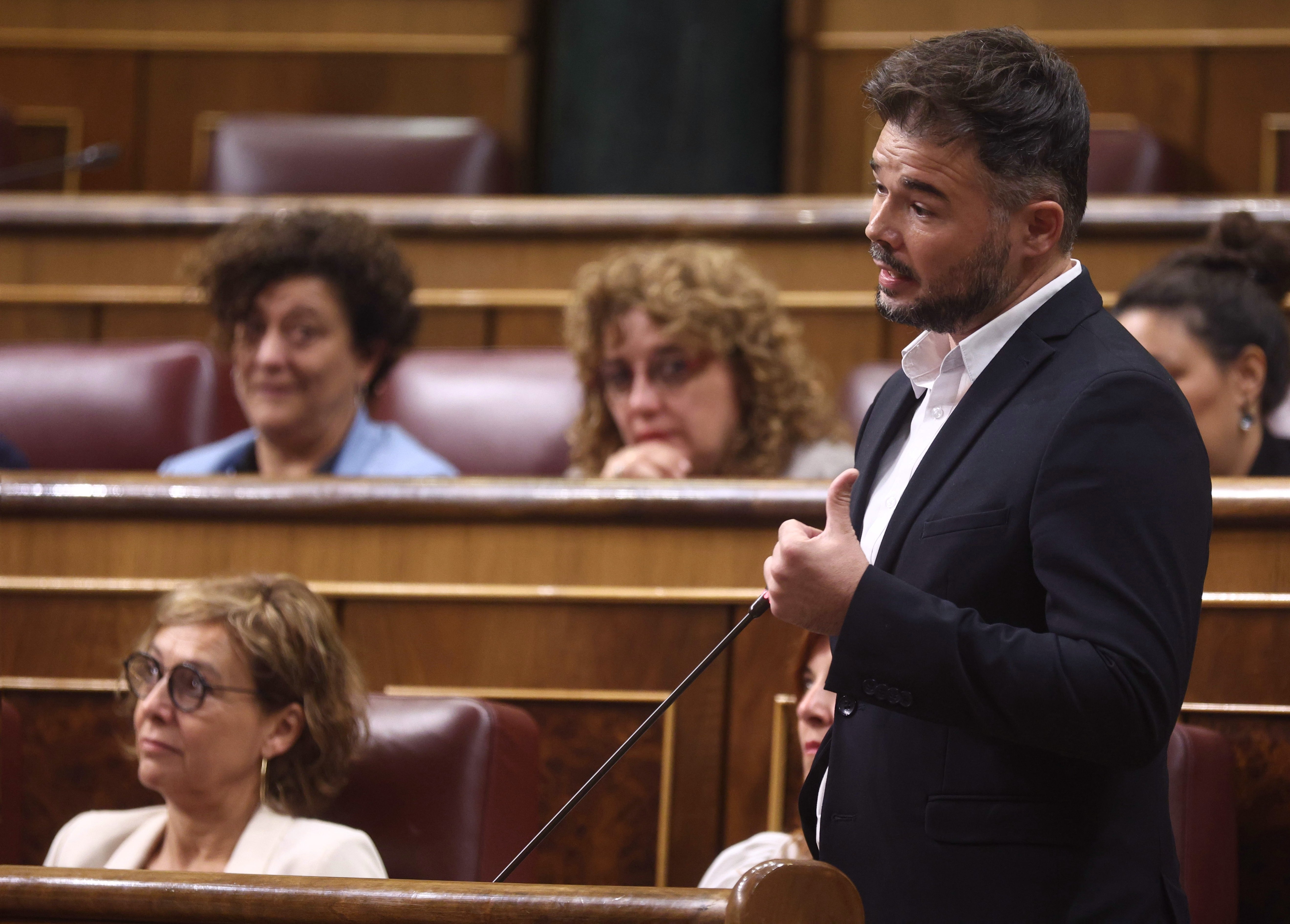 Rufián equipara Vox amb Tejero: "Avui no entraria amb una pistola, sinó amb l'acta de diputat"