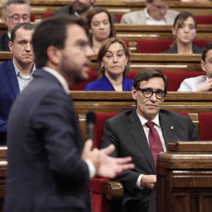 Catalan government meets with PSC over budget support: "A long way to go"