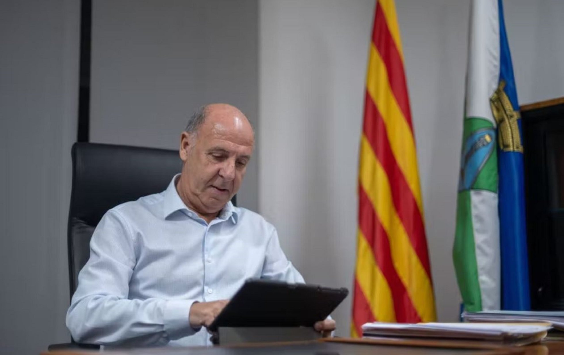 Alcaldes de Junts del Camp de Tarragona i Terres de l'Ebre fan un manifest a favor de seguir al Govern