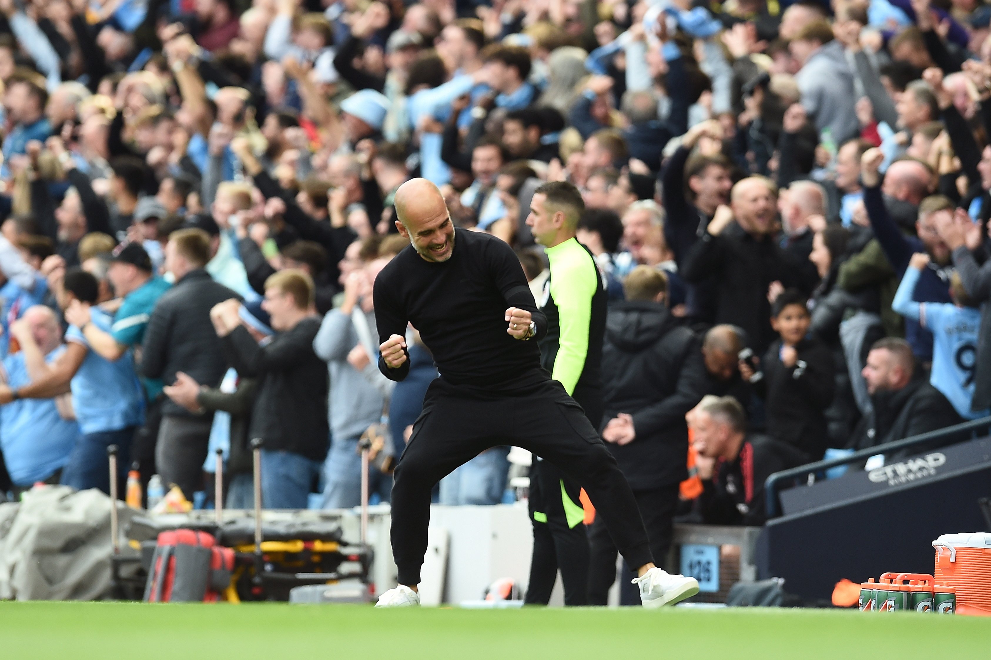 El Manchester City de Pep Guardiola gana la Premier League y completa la semana fantástica