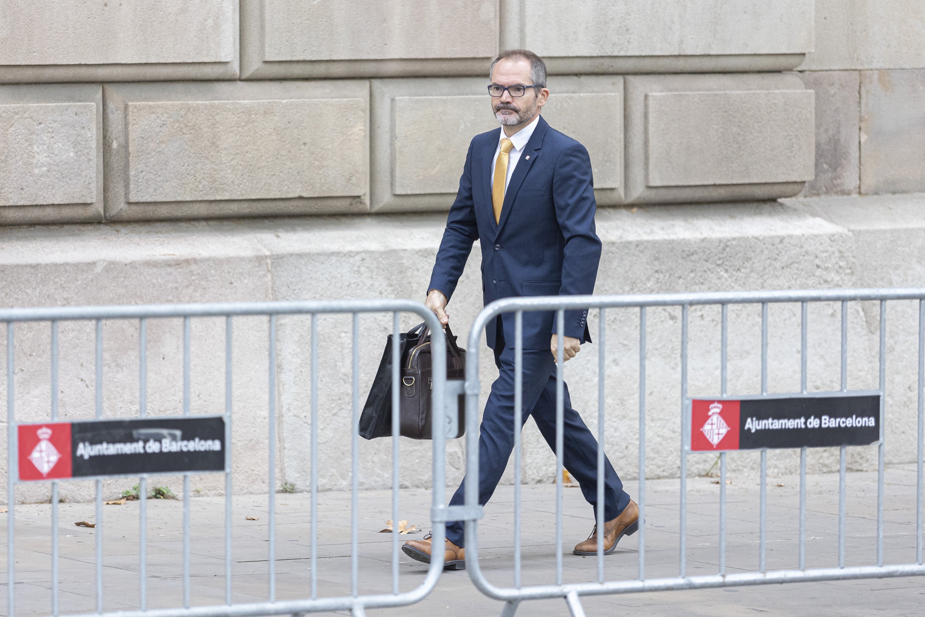 Nueva crisis en la ANC: Costa se va del pleno del secretariado por la "gestión despótica" y Llach responde