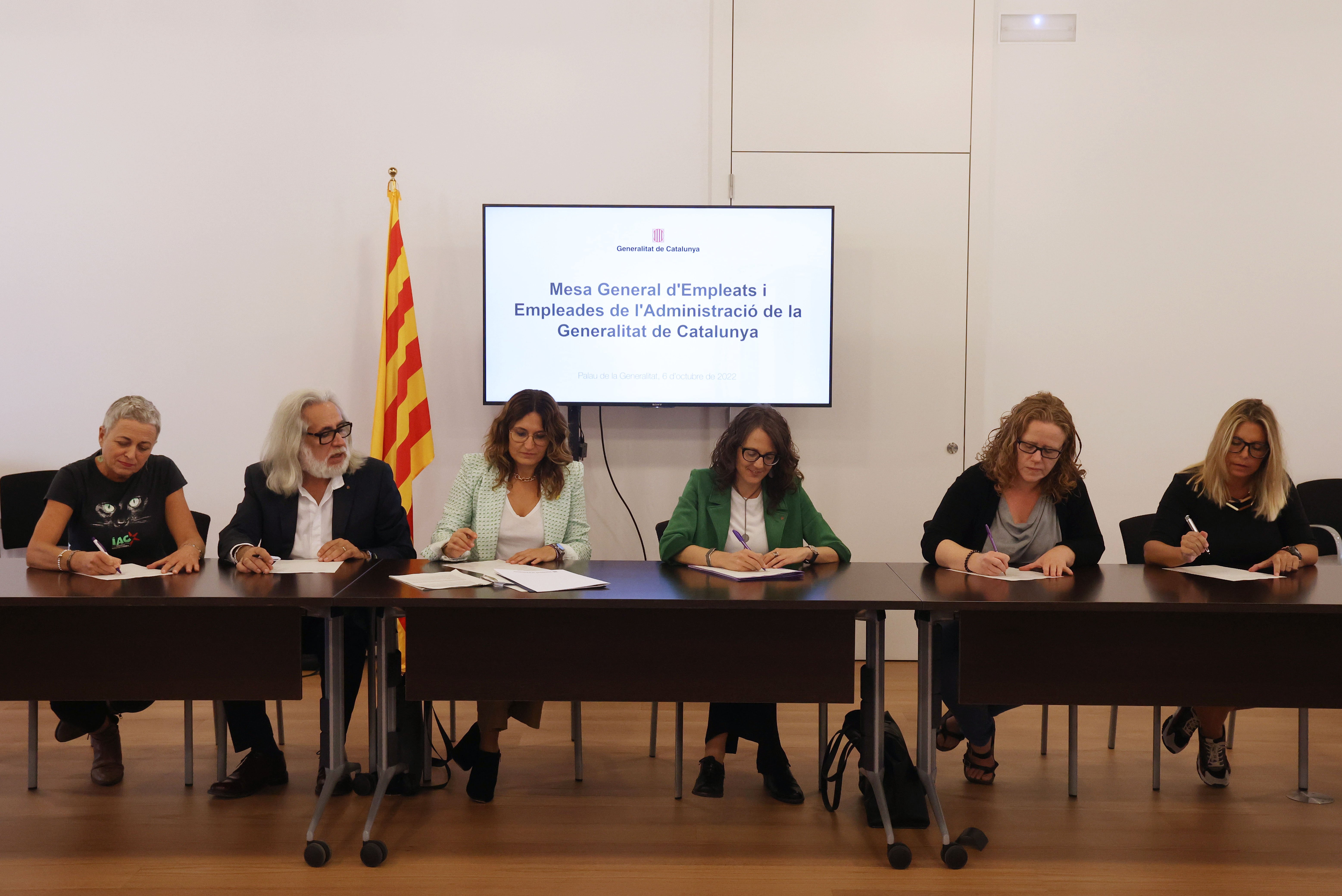 La Generalitat incorpora un permiso por luto gestacional en las nuevas condiciones laborales
