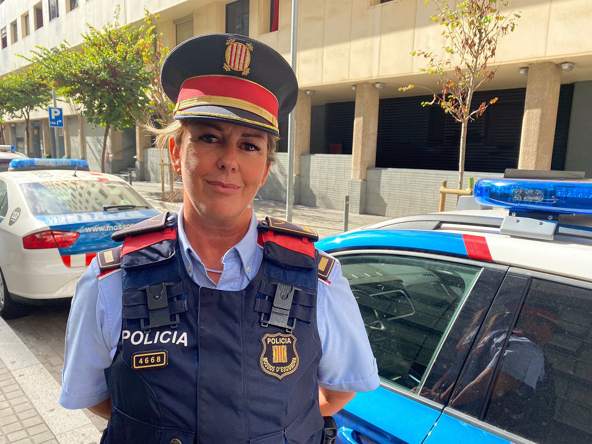 Susanna, la primera mujer de la Brimo de los Mossos: "A mí no me cogerán, eso no es para mujeres', pensé"