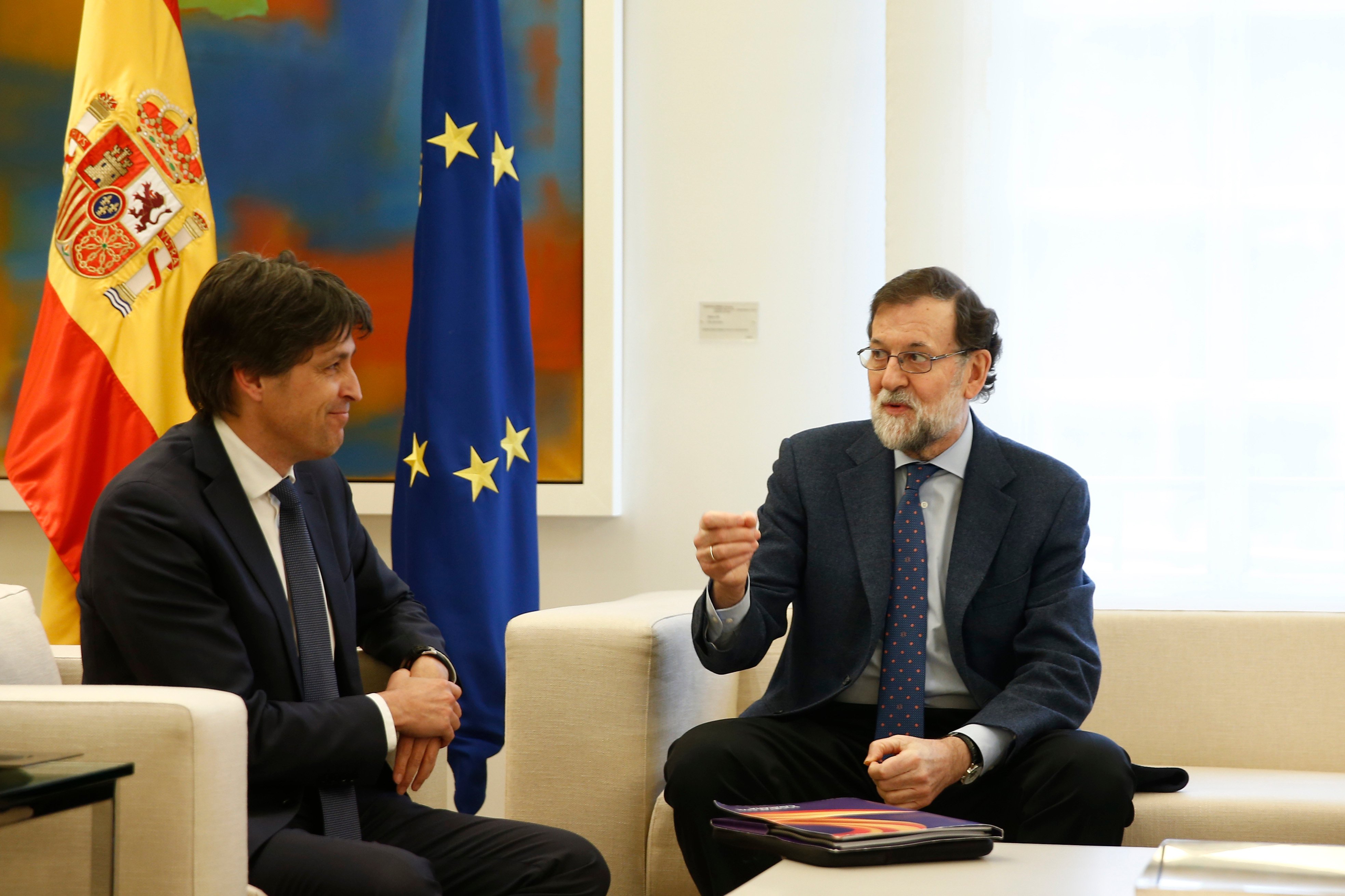 Rajoy aims to use intervention to make Spanish the working language in schools