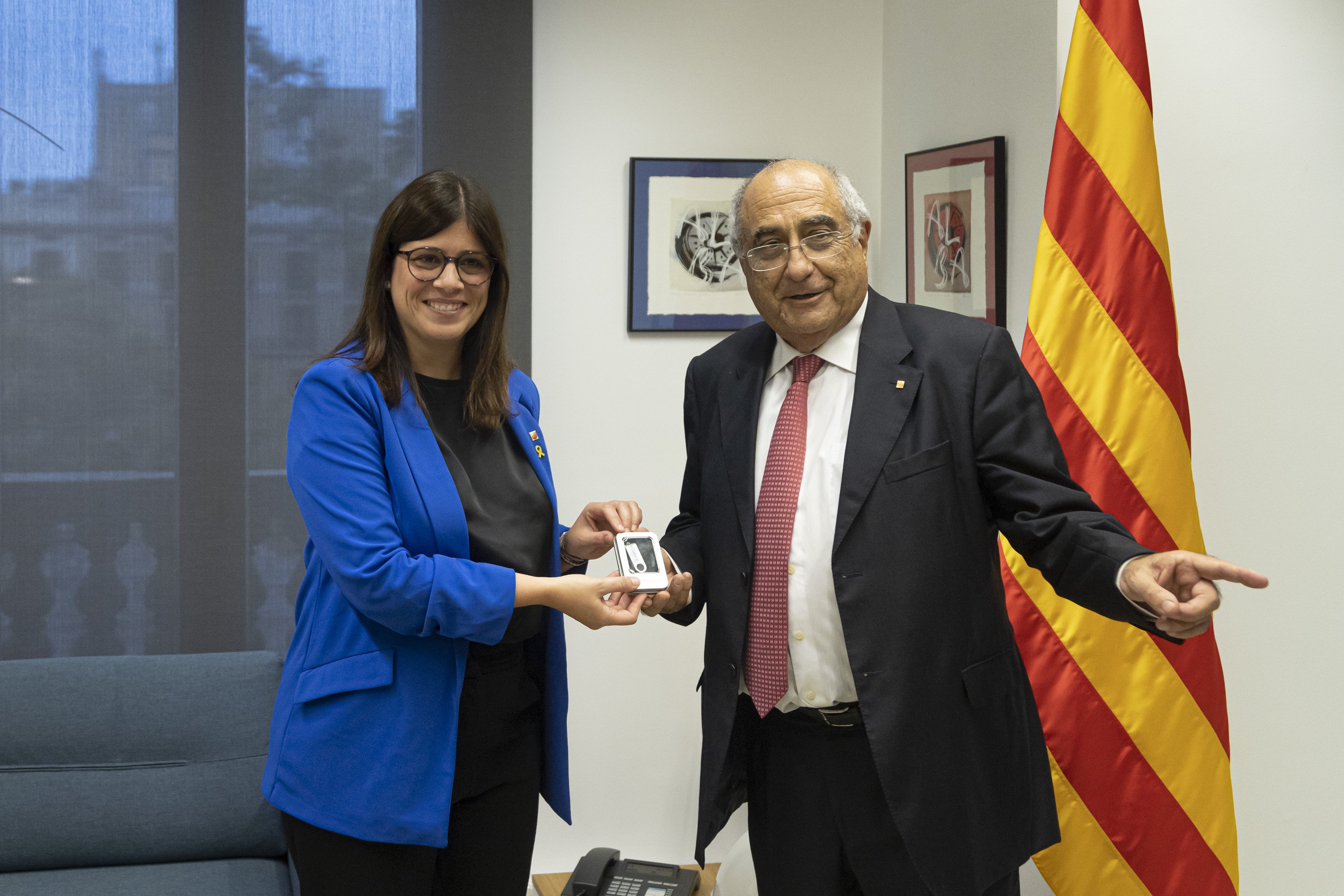 El veterà ex-PSC Quim Nadal relleva Gemma Geis en un cordial traspàs de gironina a gironí