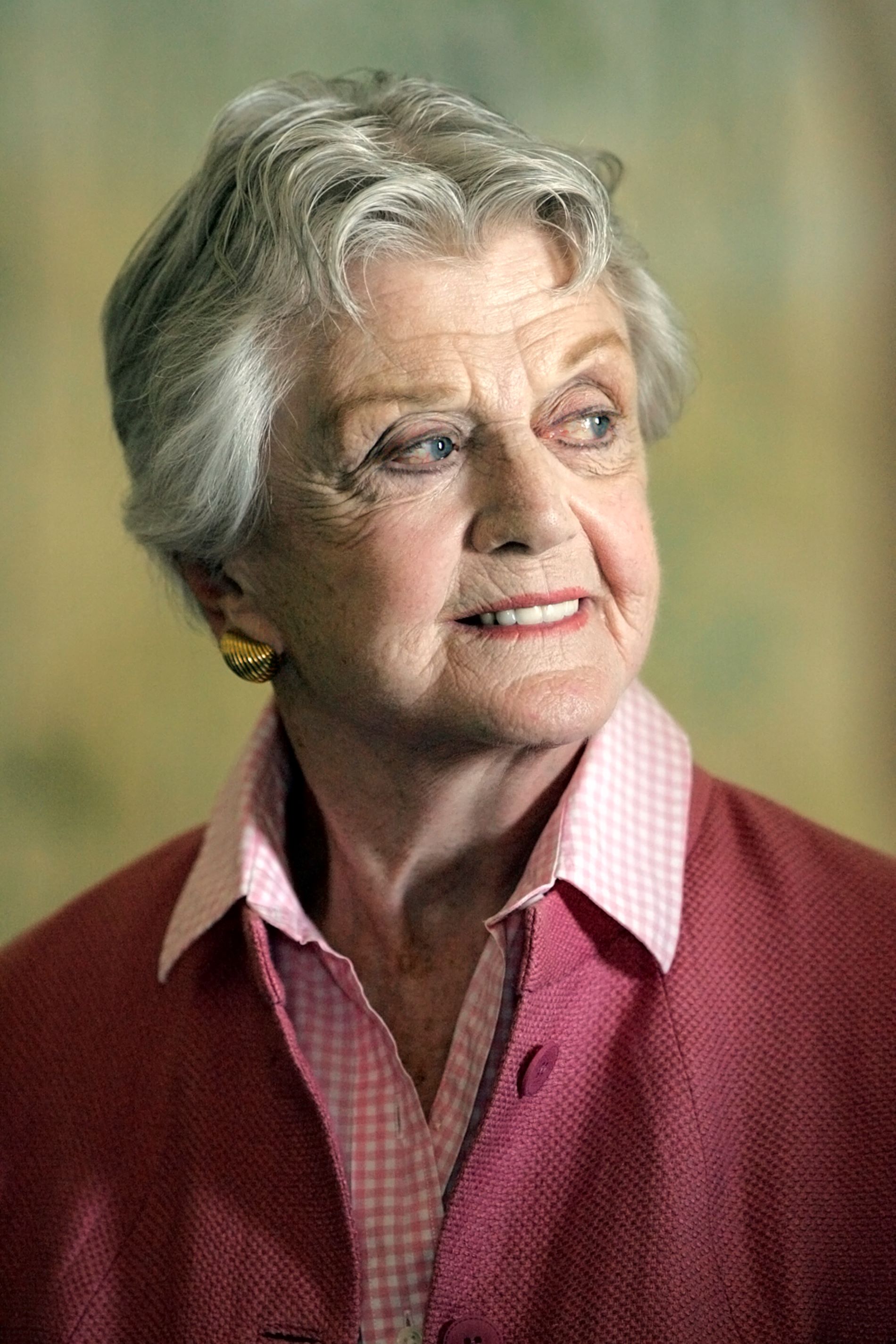 Muere Angela Lansbury, actriz de 'Se ha escrito un crimen' y 'La bruja novata', a los 96 años