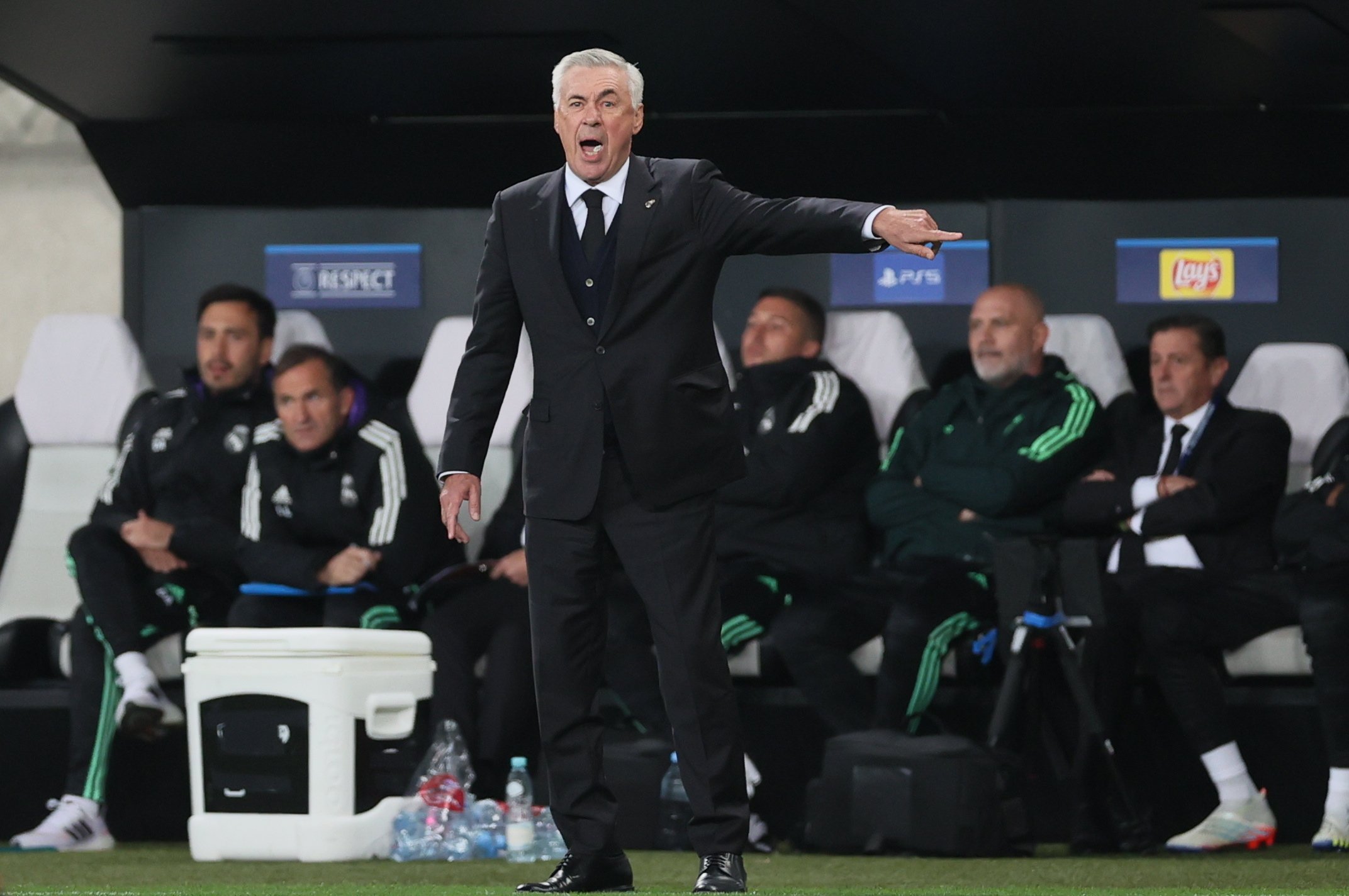 No tiene claro seguir, pero Ancelotti le ha pedido que no se vaya, el Real Madrid cae en picado cuando no está