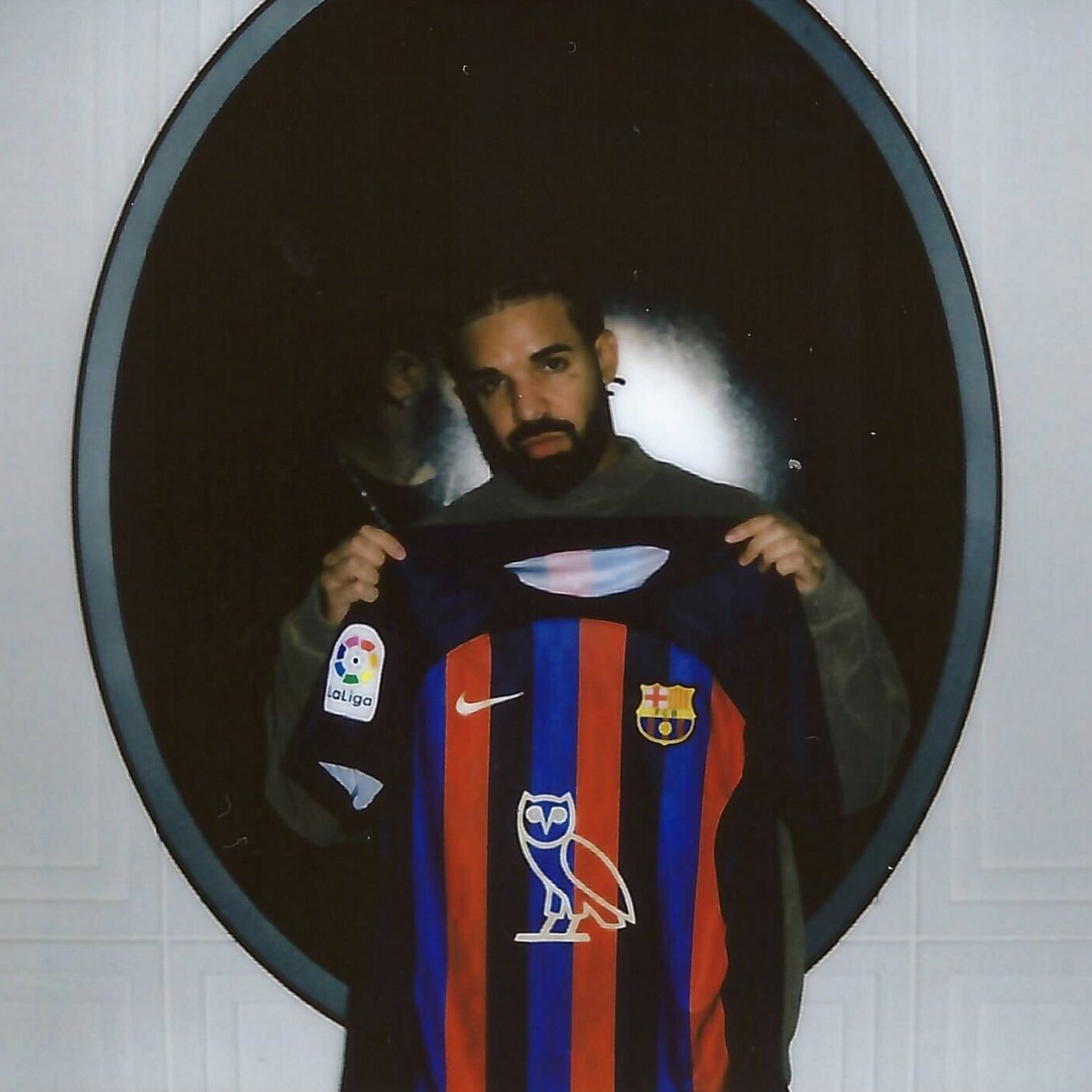 La camiseta del Barça llevará el logo de Drake en el Clásico contra el Real Madrid