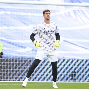 El Barça es refugia en les bones notícies: Koundé arriba al Clàssic i Courtois se'l perd