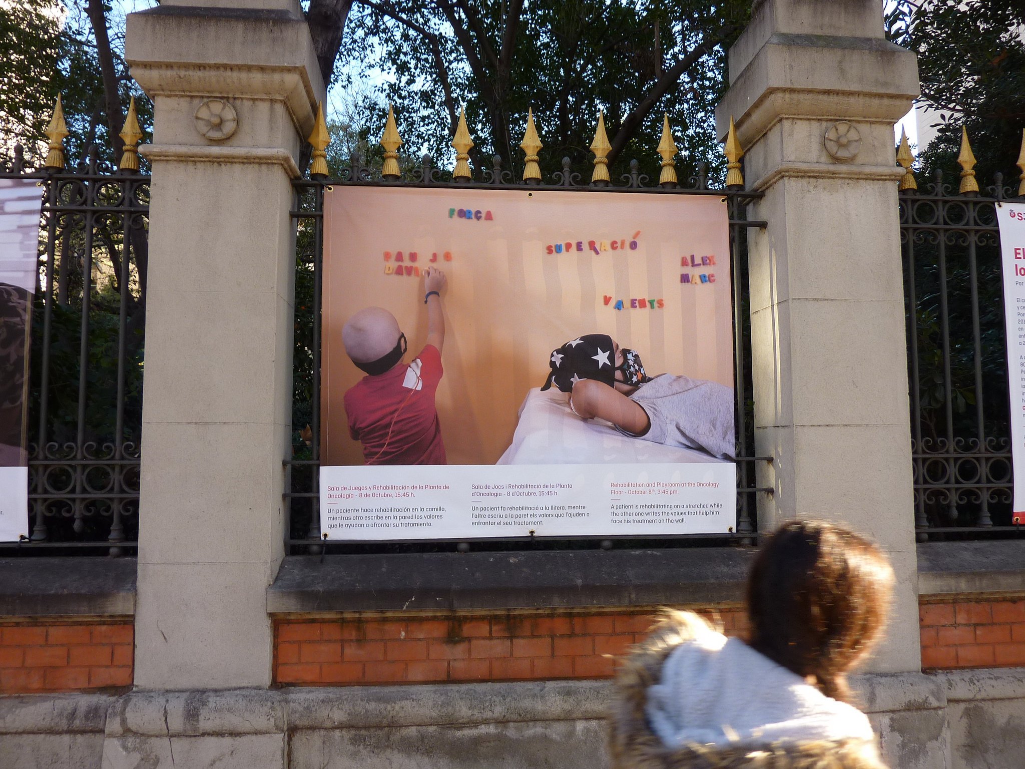 Exposició solidària al Palau Robert sobre el càncer infantil