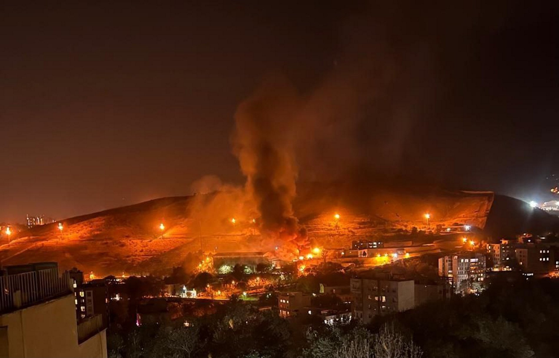 Un incendi en una presó de l'Iran posa en perill desenes de presos polítics