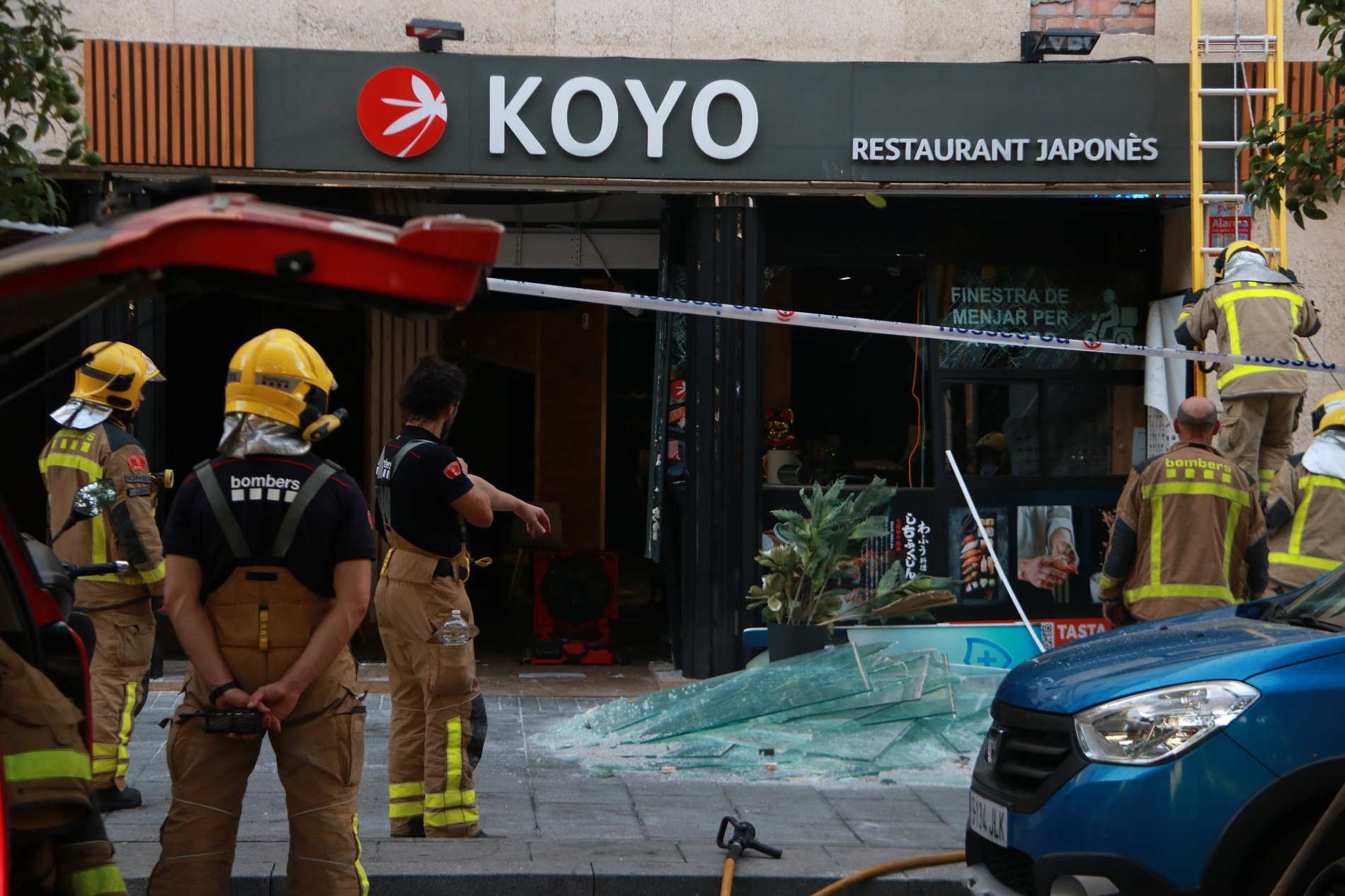 Una explosió a Tarragona, en un restaurant de la Rambla Nova, deixa almenys 7 ferits