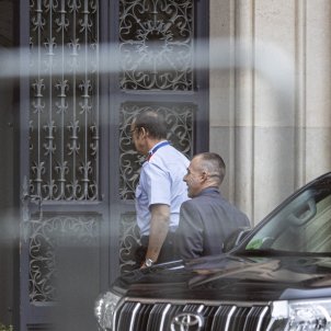 El comissari Estela, destituït de cap dels Mossos després d'una reunió final a Interior