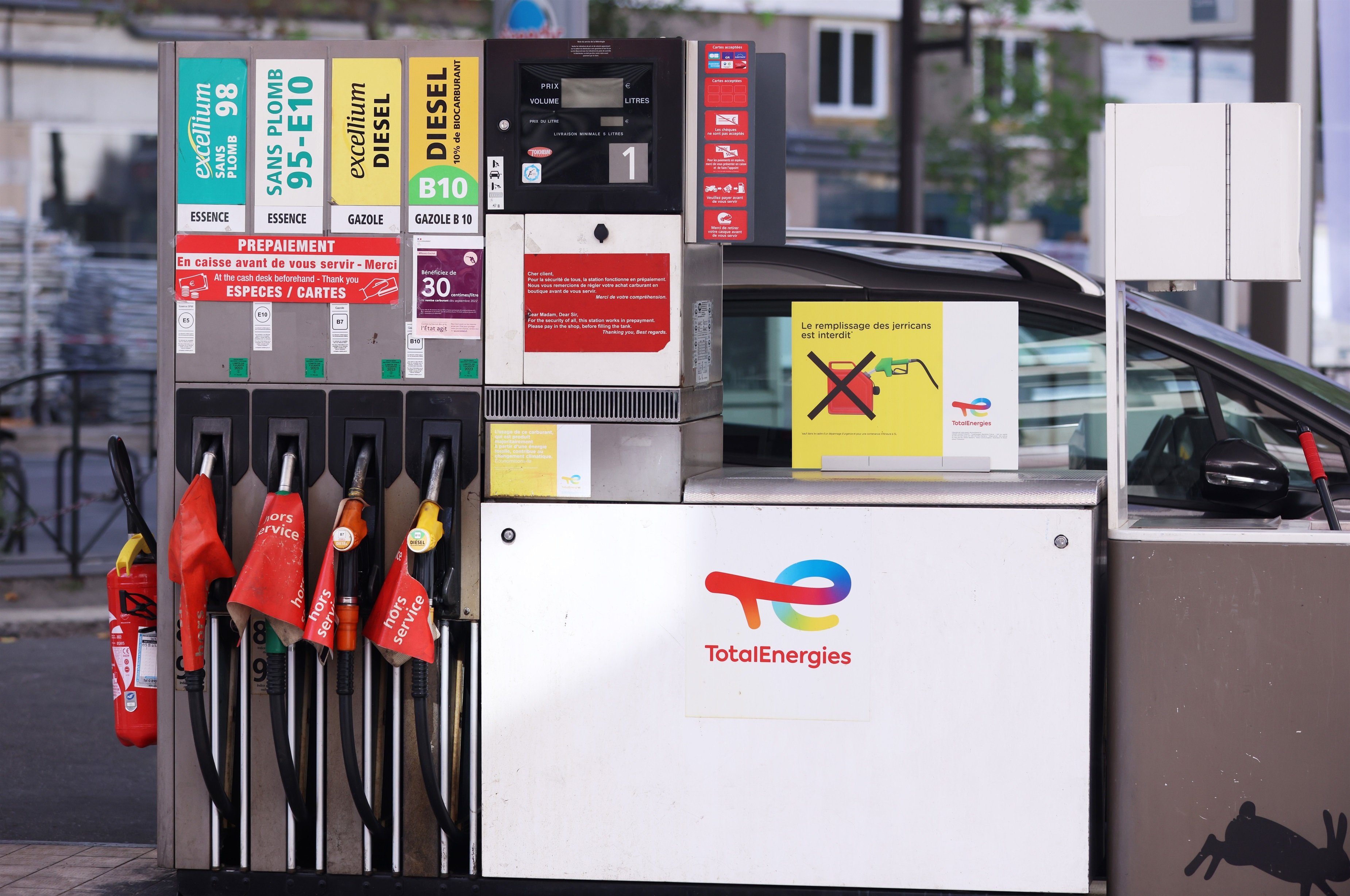 EuropaPress 4748978 gasolinera servicio suministro combustible huelga bloqueo refinerias total