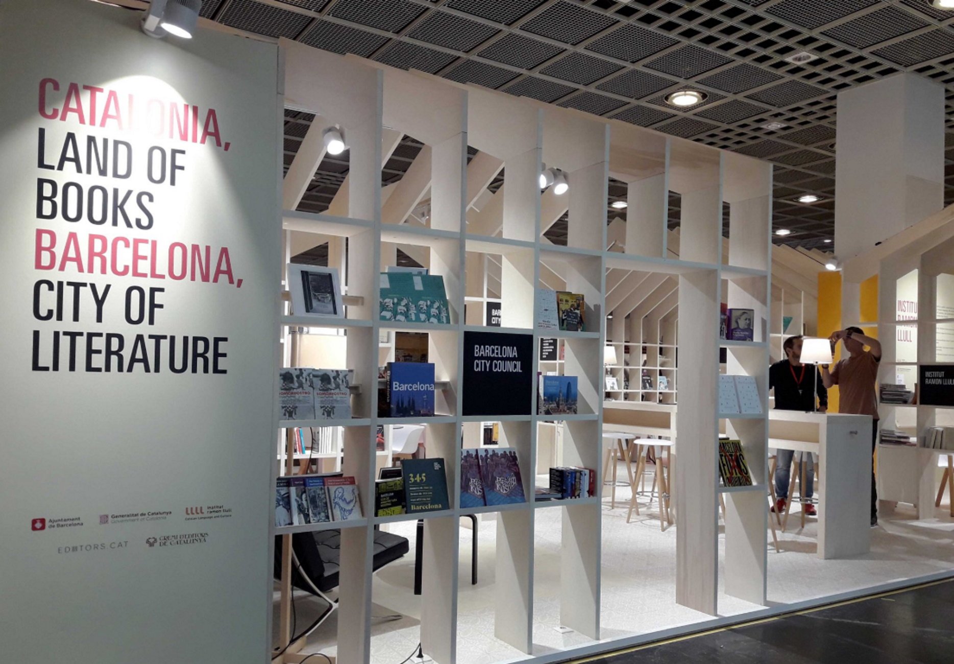 La literatura catalana torna a prendre la Fira del Llibre de Frankfurt
