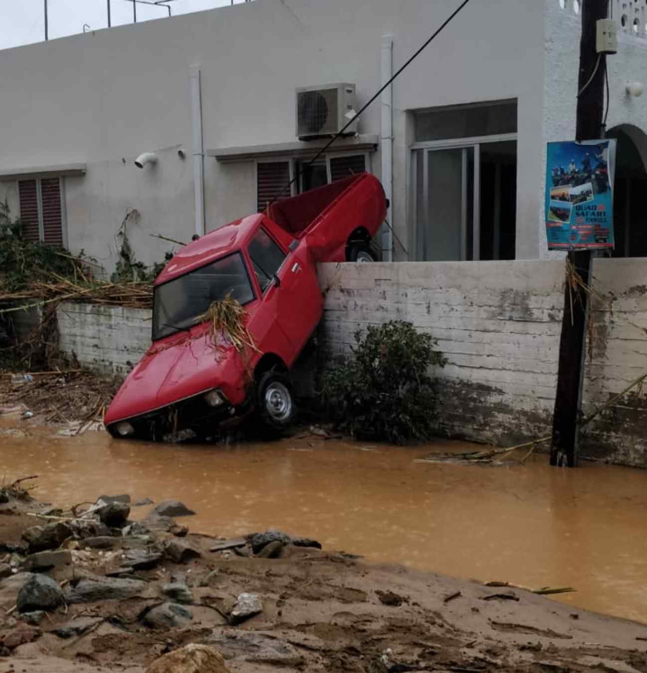 Dramáticas inundaciones en Grecia el 16 de octubre Dramáticas inundaciones en Grecia el 16 de octubre