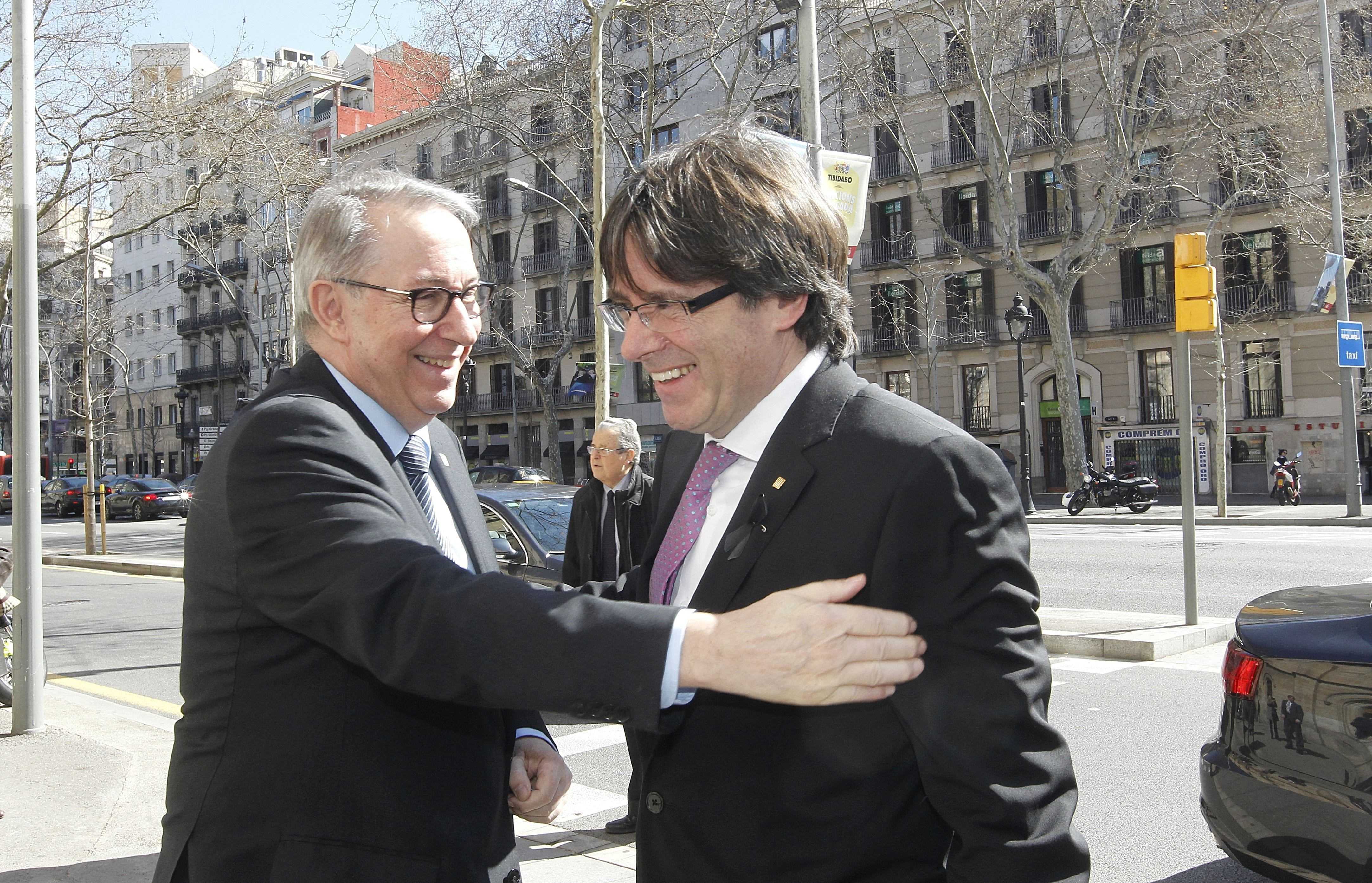Puigdemont avisa que ni repressió ni violència poden evitar el desig de la majoria