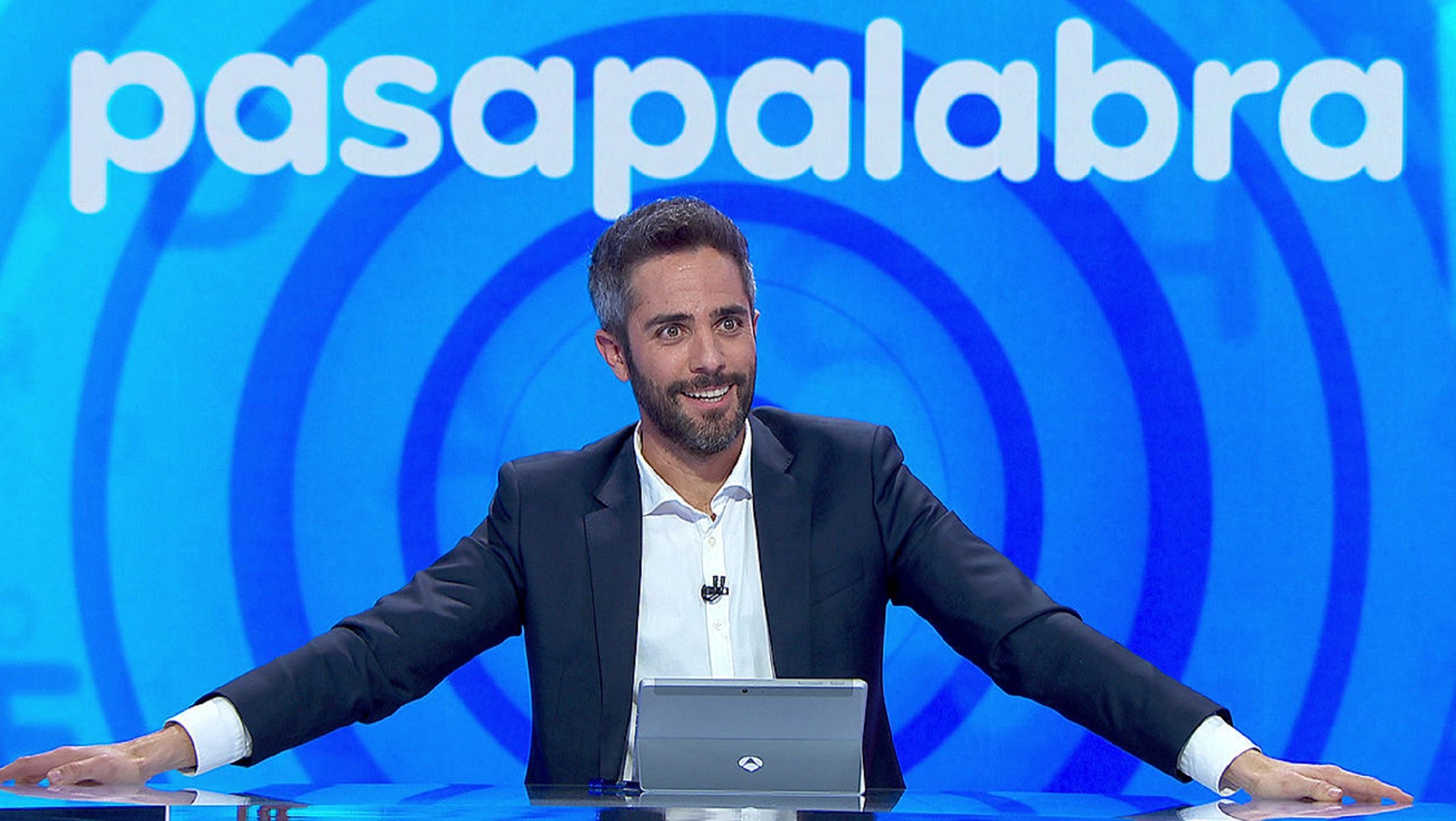 'Pasapalabra' amb Roberto Leal en Antena 3 'Pasapalabra' amb Roberto Leal en Antena 3