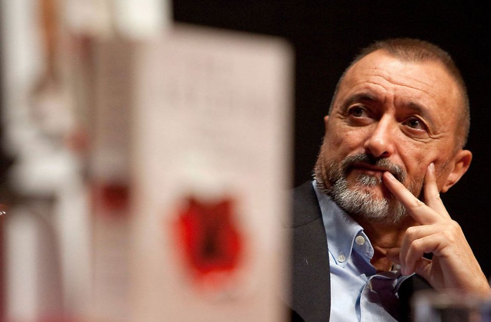 Arturo Pérez Reverte Arturo Pérez Reverte