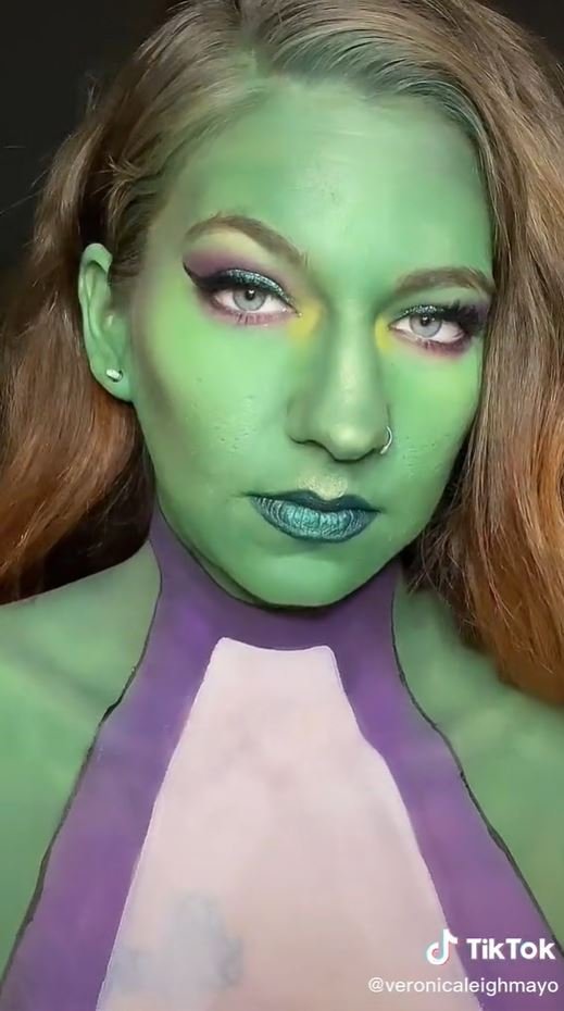 maquillatge hulka she hulk halloween 2022