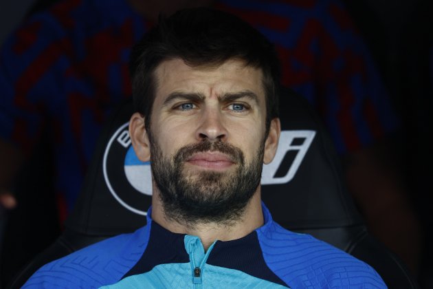 Gerard Piqué banquillo Bernabeu EFE