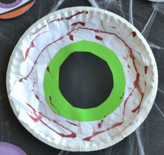 Decoracio Halloween propietària amb nens plats ulls Pinterest