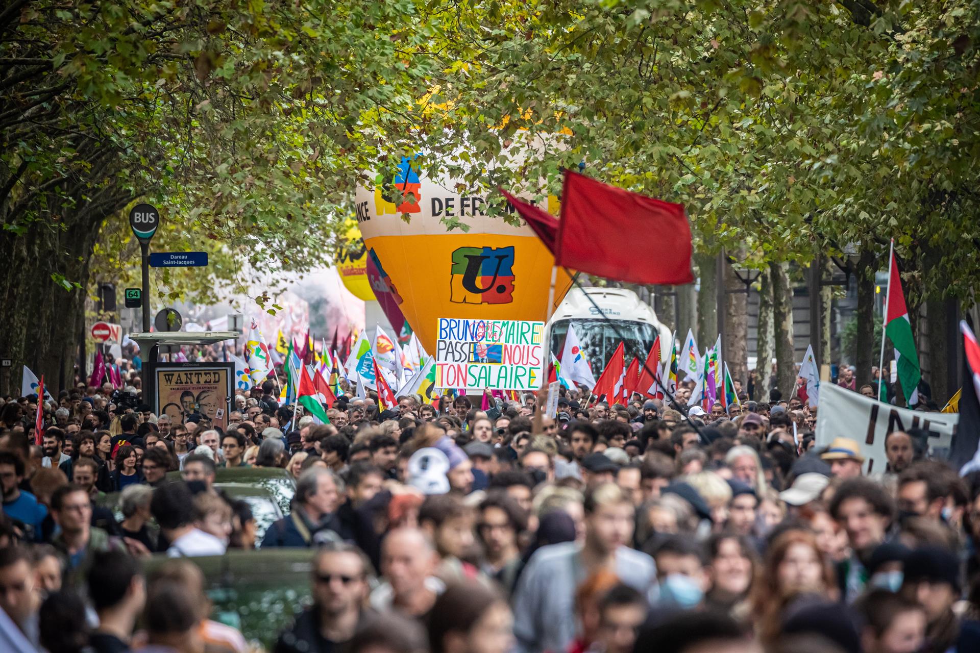 Movilizaciones por la huelga general en Francia, en plena crisis por la falta de carburante