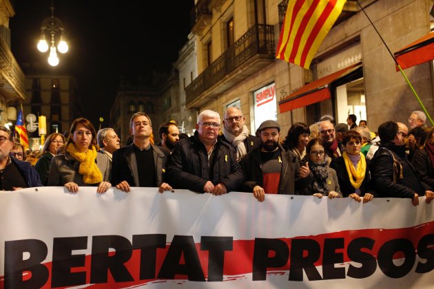 Capçalera mani jordis 4 mesos Alcàzar